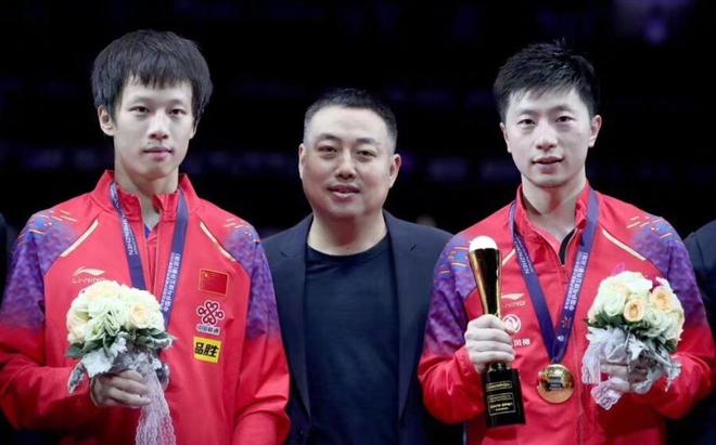 和年轻球员 和年轻球员