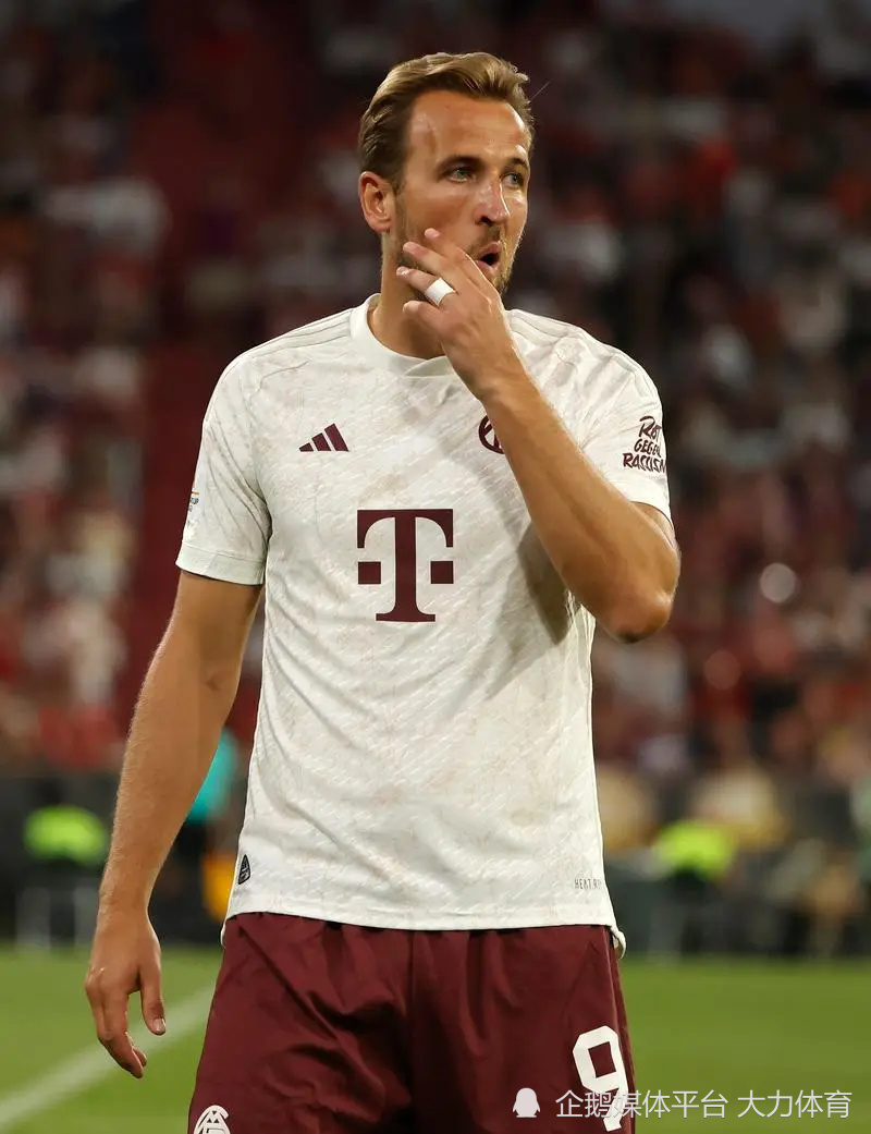 他无论是在 他无论是在