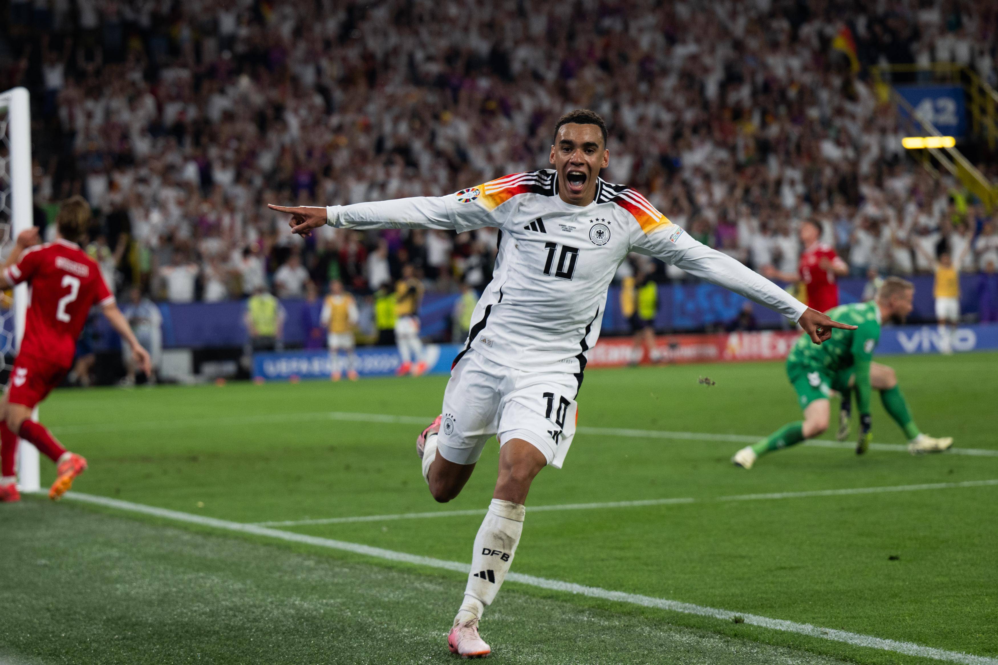 必须肩负更 必须肩负更