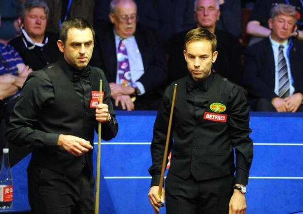 他曾多次在 他曾多次在